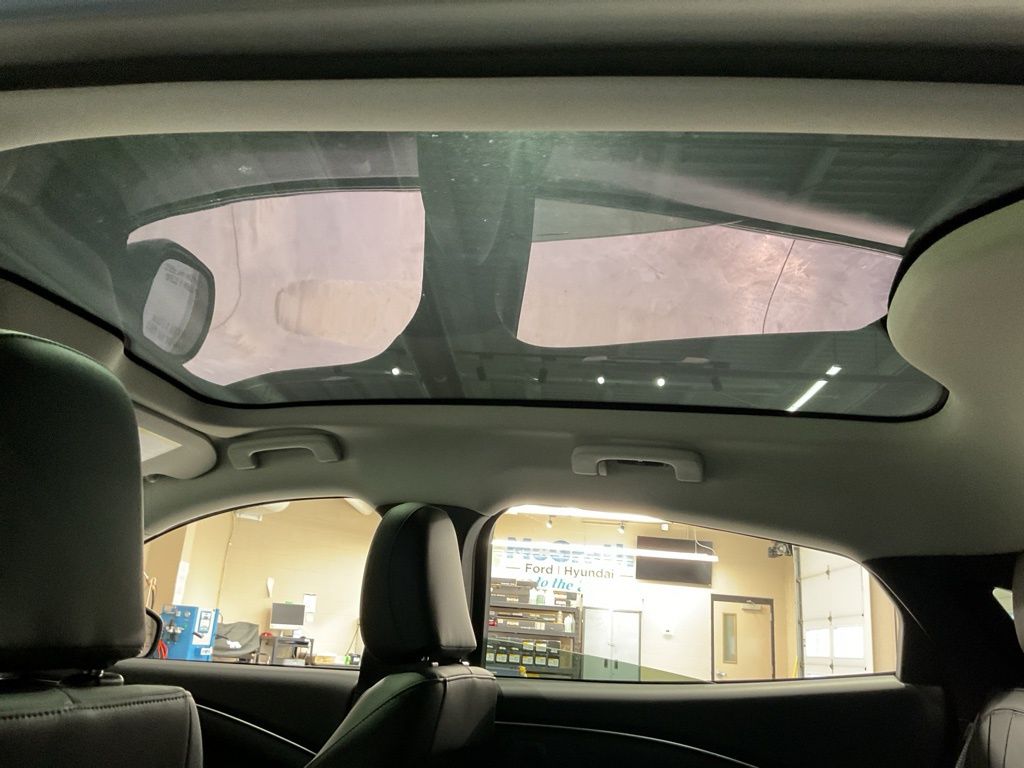 New 2025 Gray Ford Premium image 21