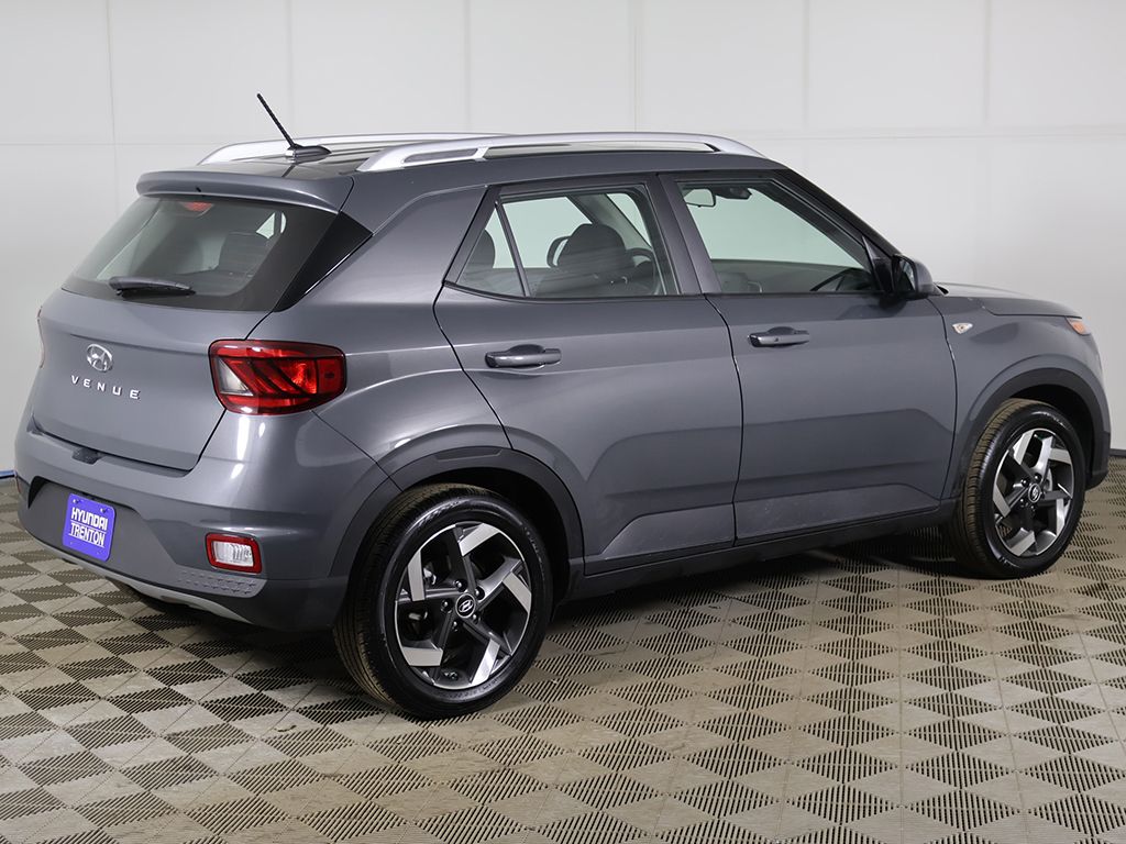 Certified Used 2026 Gray Hyundai SEL image 9