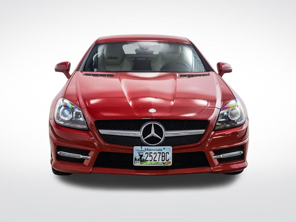 Thumbnail: 2012 Mercedes-Benz SLK - 8