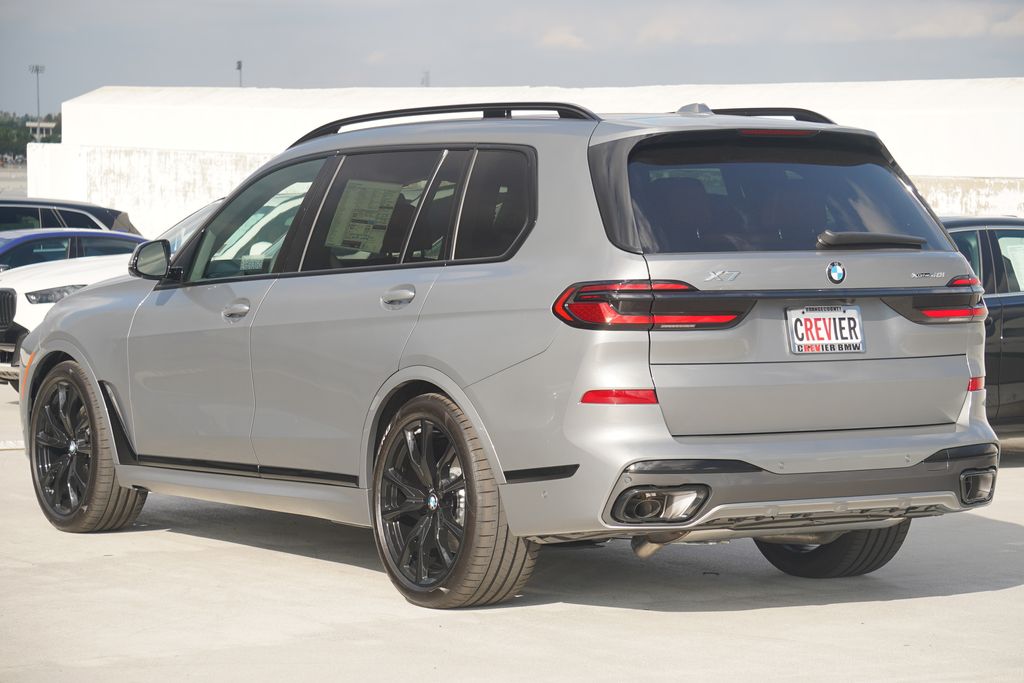 Thumbnail: 2026 BMW X7 - 7