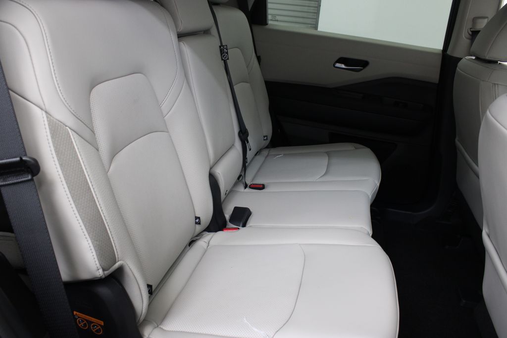 new 2026 Nissan Pathfinder car, priced at $41,610