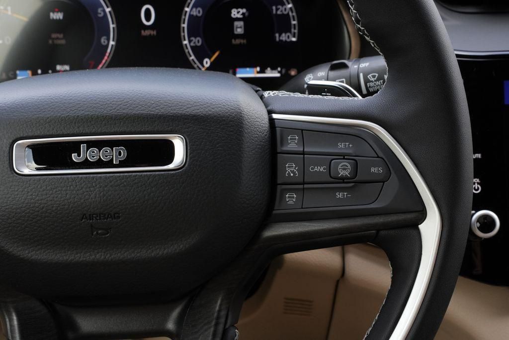 2026 Jeep Grand Cherokee Limited - 10