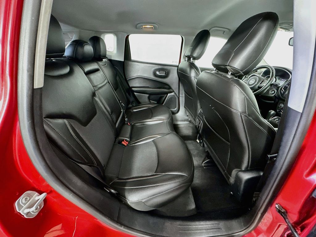 Thumbnail: 2019 Jeep Compass - 26