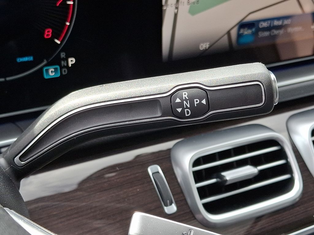 Thumbnail: 2026 Mercedes-Benz GLE - 11