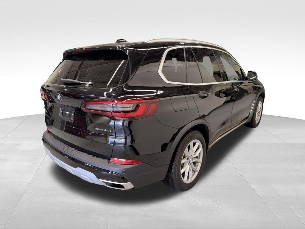 Thumbnail: 2022 BMW X5 - 6