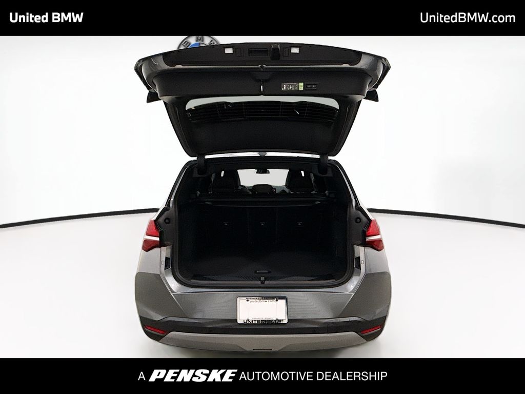 Thumbnail: 2026 BMW X3 - 14