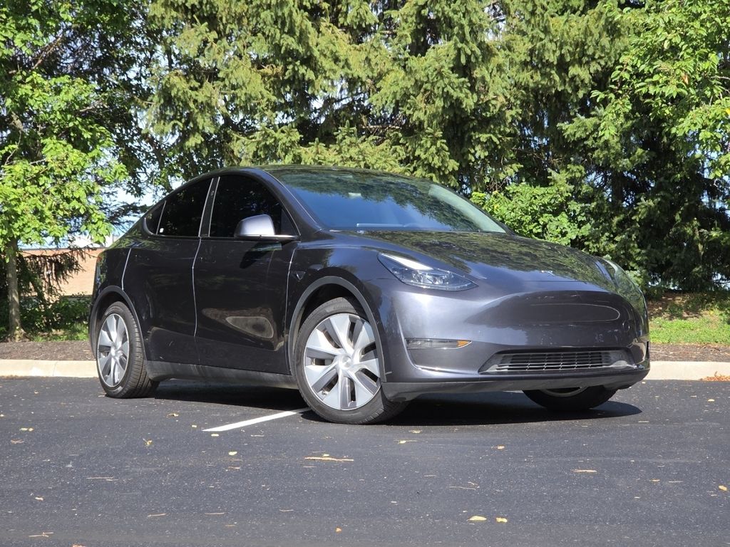 Used 2024 Gray Tesla Long Range image 2