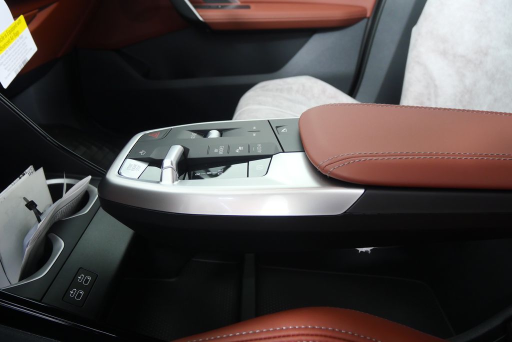 Thumbnail: 2026 BMW X1 - 21