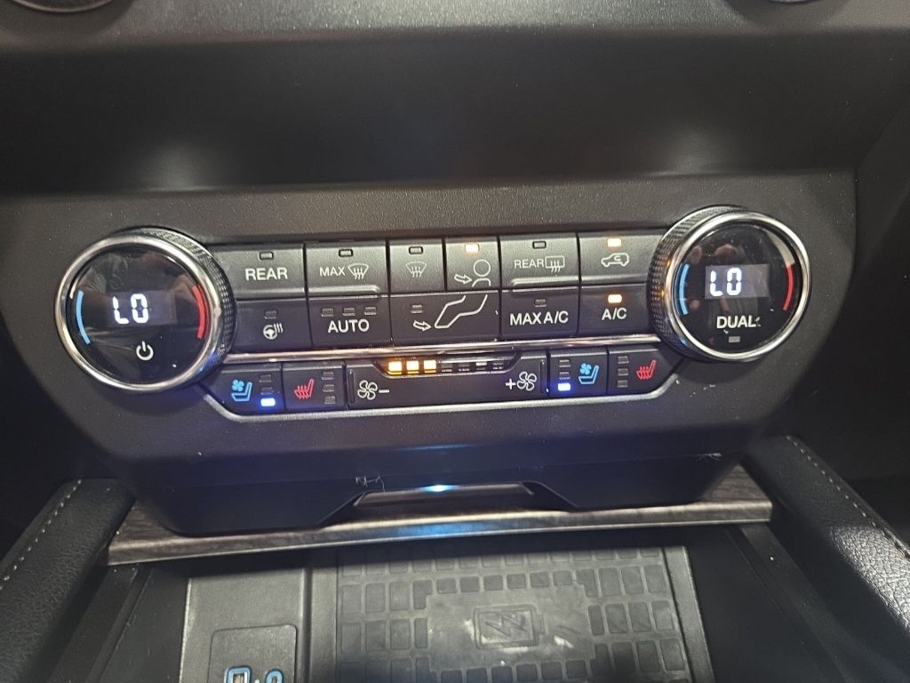 Used 2020 Gray Ford Limited image 19