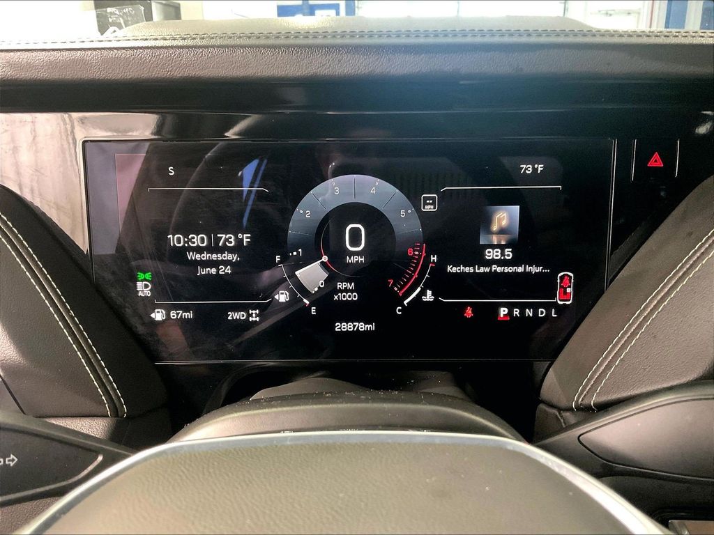 2025 GMC Yukon XL — photo 26