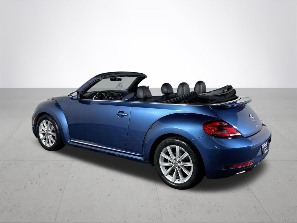 2017 Volkswagen Beetle 1.8T SE