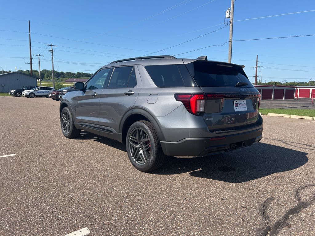2025 Ford Explorer