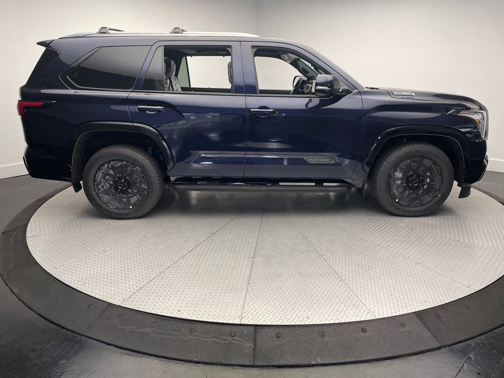 Thumbnail: 2025 Toyota Sequoia - 4