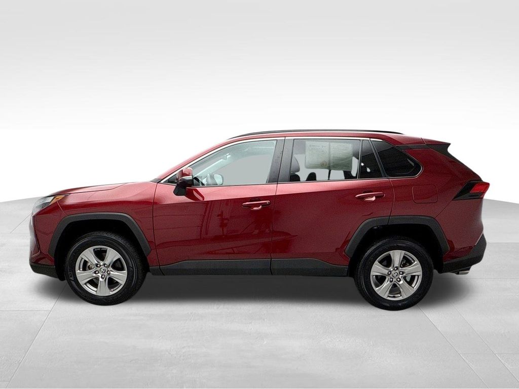 Thumbnail: 2022 Toyota RAV4 - 2