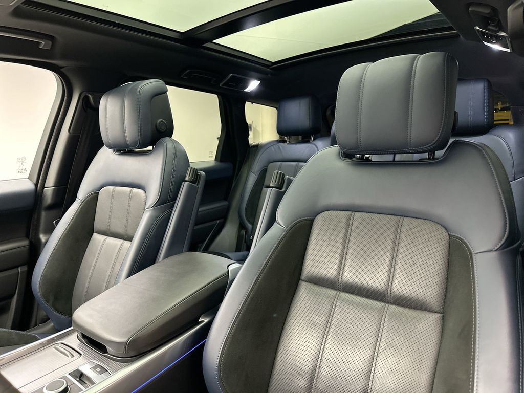 2022 Land Rover Range Rover Sport HST 12