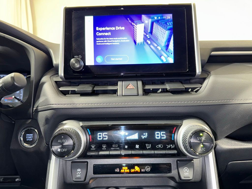 Thumbnail: 2025 Toyota RAV4 - 26