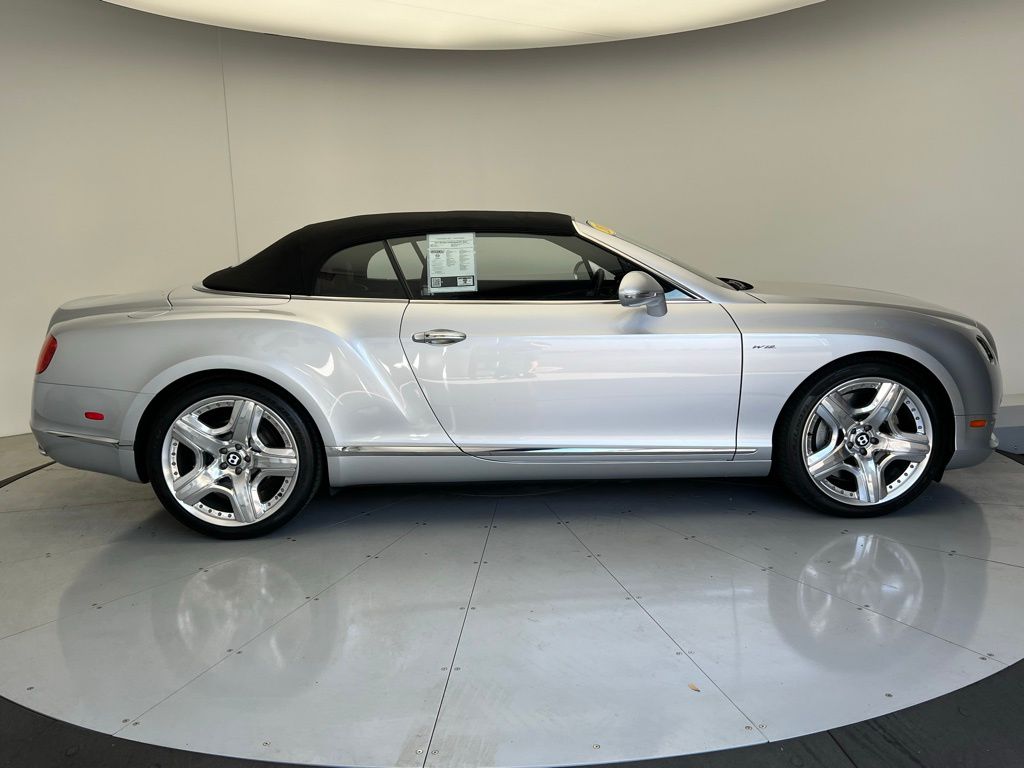Thumbnail: 2013 Bentley Continental - 18