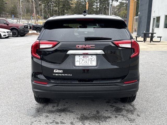 Used 2024 Black GMC SLE image 6