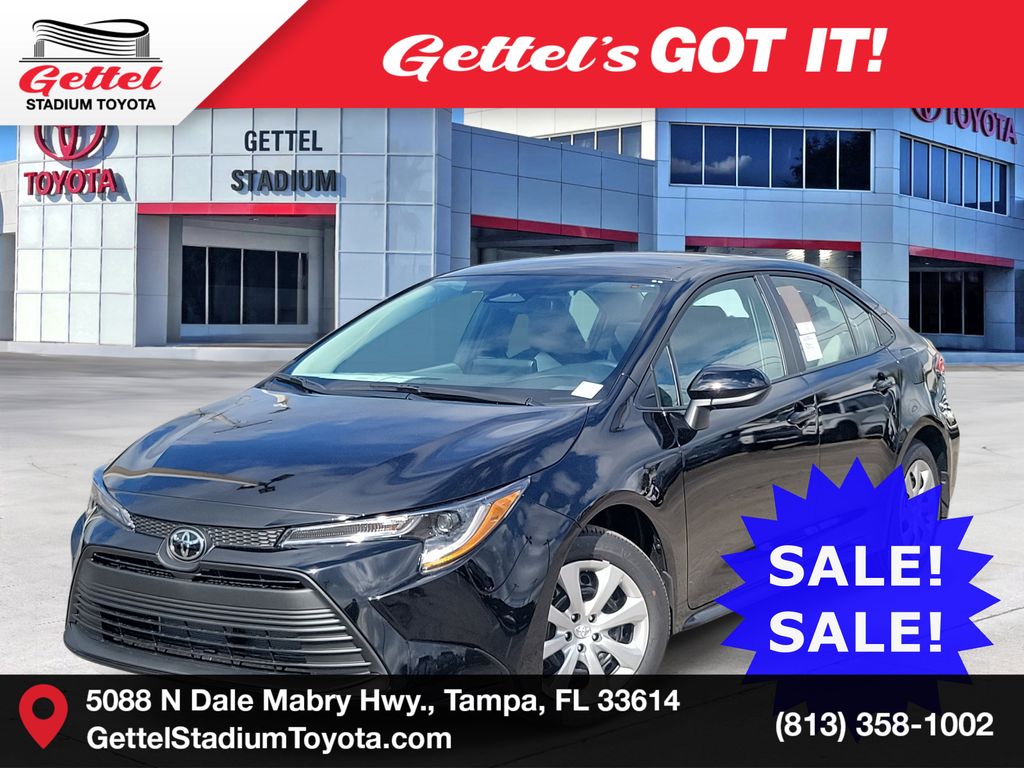 2026 Toyota Corolla LE's photo