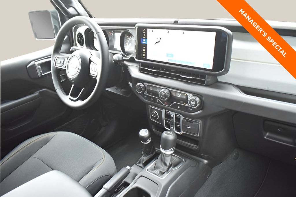 New Car 2025 Jeep Gladiator  Sport S For Sale Under $40,000 In Austin, Texas