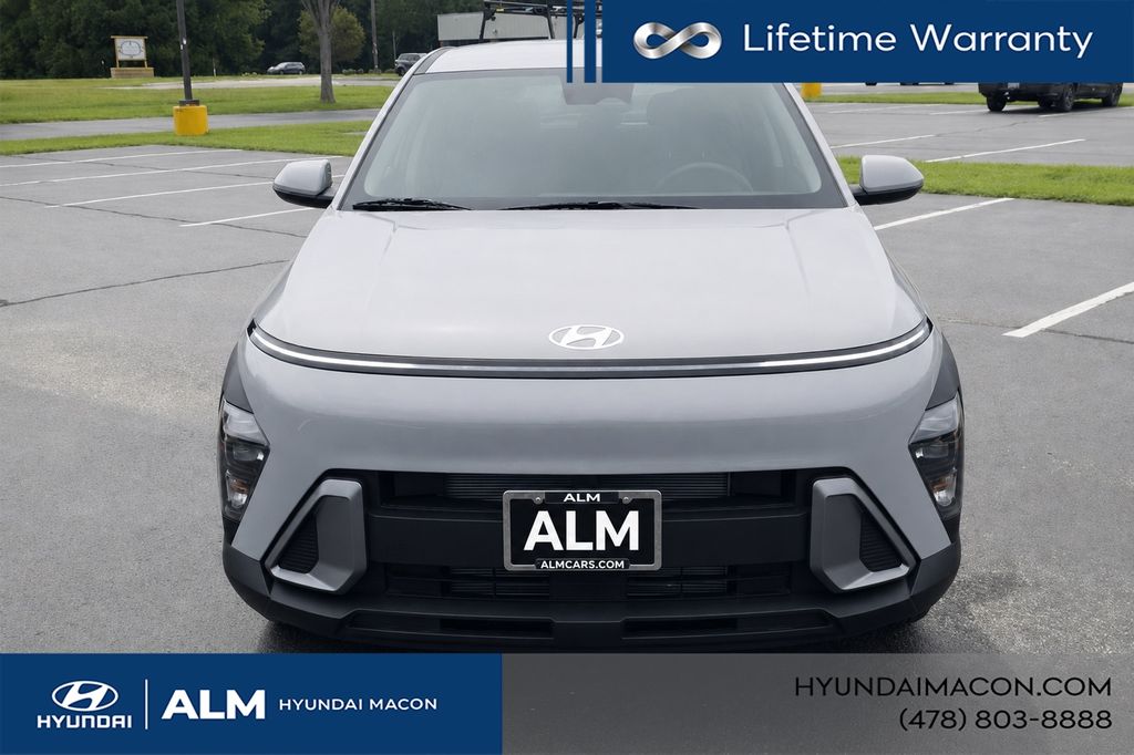 New 2026 Gray HYUNDAI SE image 3