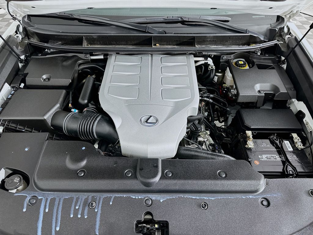 Thumbnail: 2022 Lexus GX - 31