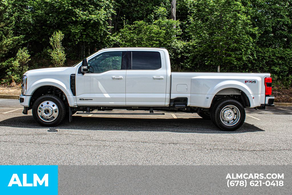 Used 2025 White Ford Platinum image 7