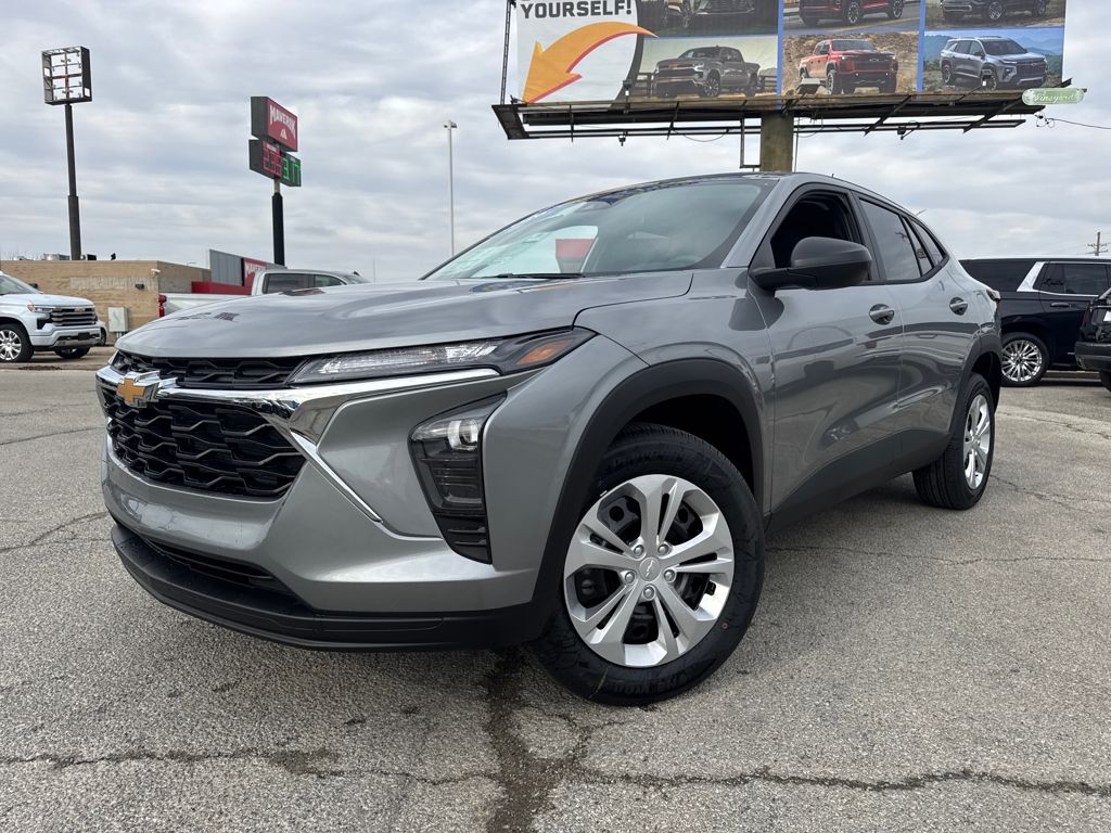 2026 Chevrolet Trax LS FWD