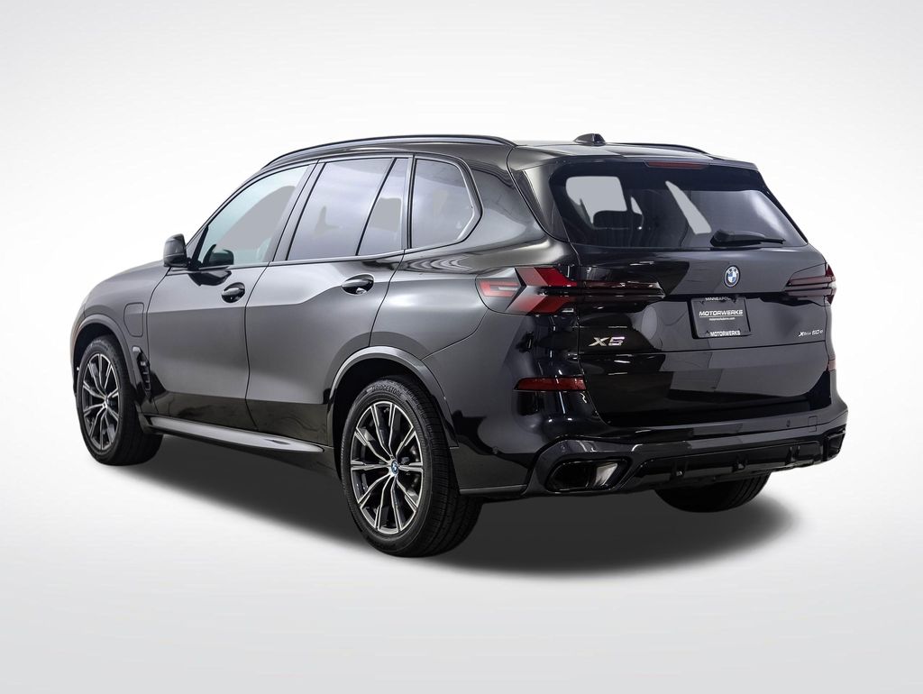 Thumbnail: 2024 BMW X5 - 3