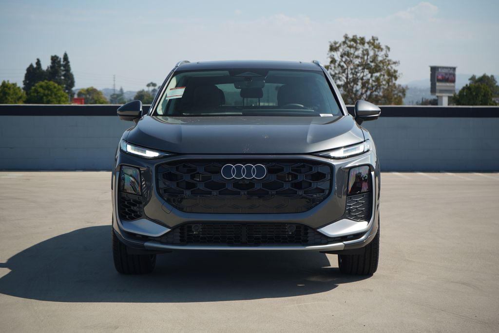 Thumbnail: 2026 Audi Q3 - 2