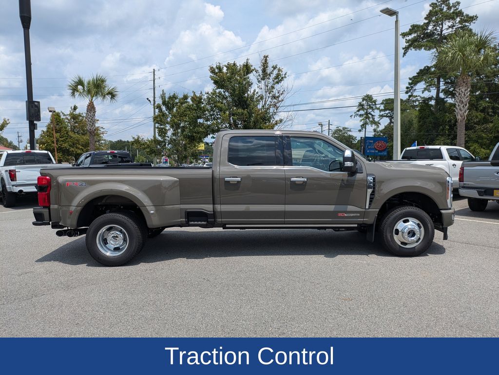 2026 Ford F-350 Super Duty Platinum