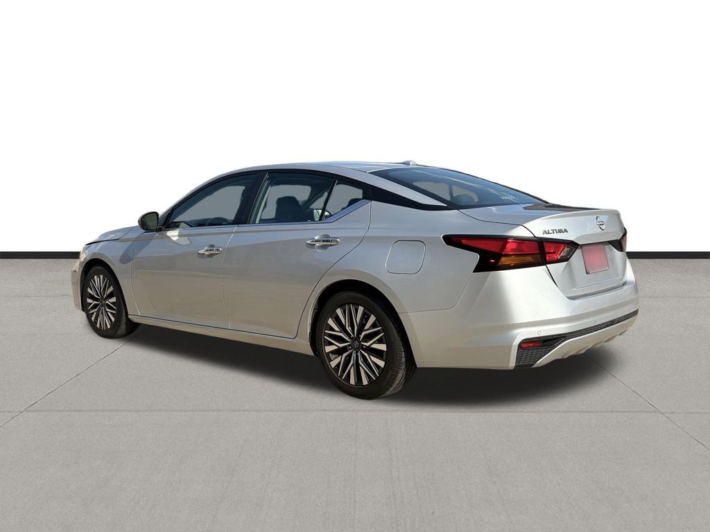 2024 Nissan Altima 2.5 SV Silver at North Houston Mitsubishi