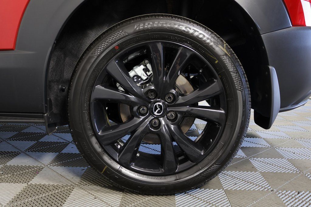 Thumbnail: 2025 Mazda CX-30 - 10