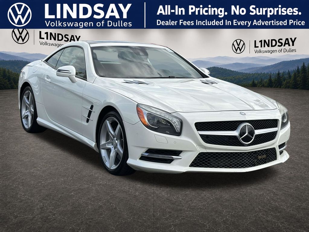 Diamond White Metallic 2014 Mercedes-Benz SL-Class Convertible Rear-Wheel Drive 7-Speed Automatic
