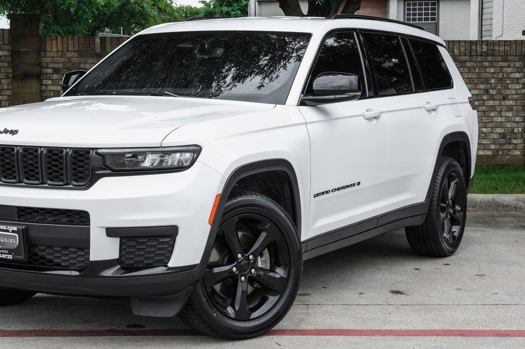 used 2023 Jeep Grand Cherokee L car, priced at $25,262