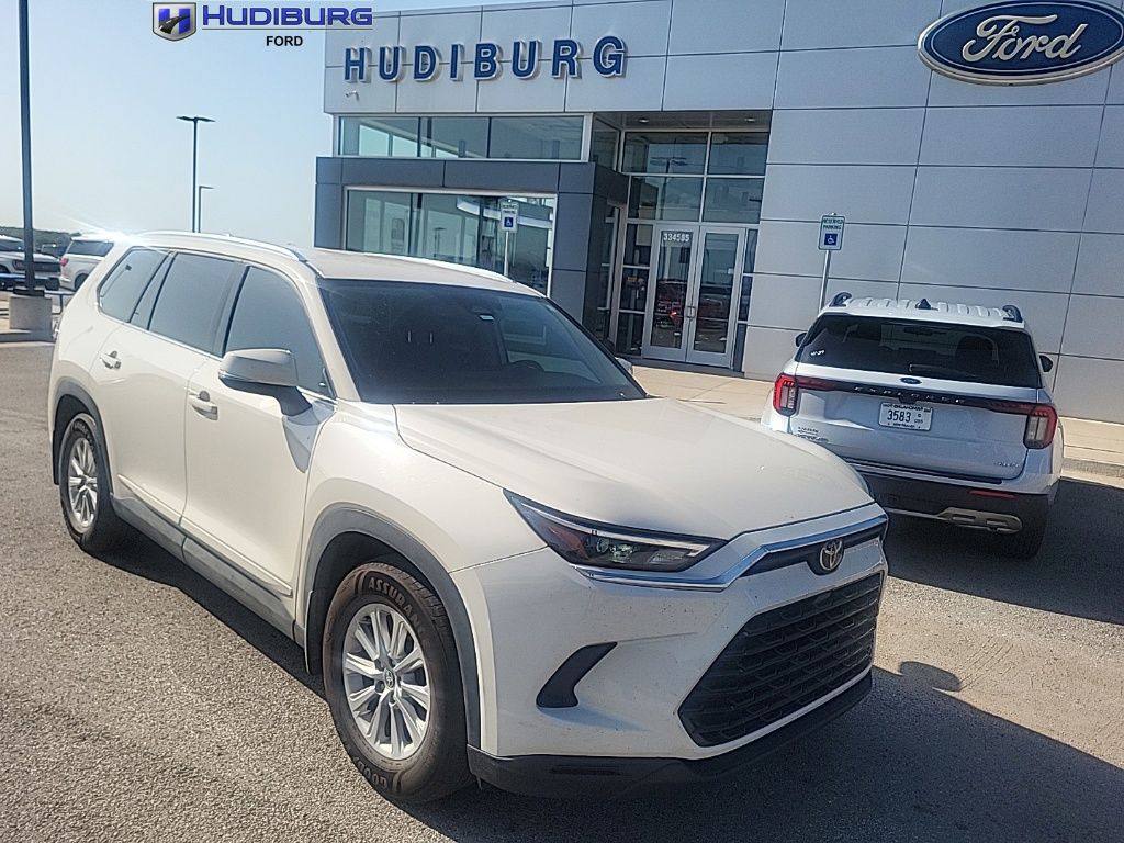 2024 Toyota Grand Highlander XLE FWD