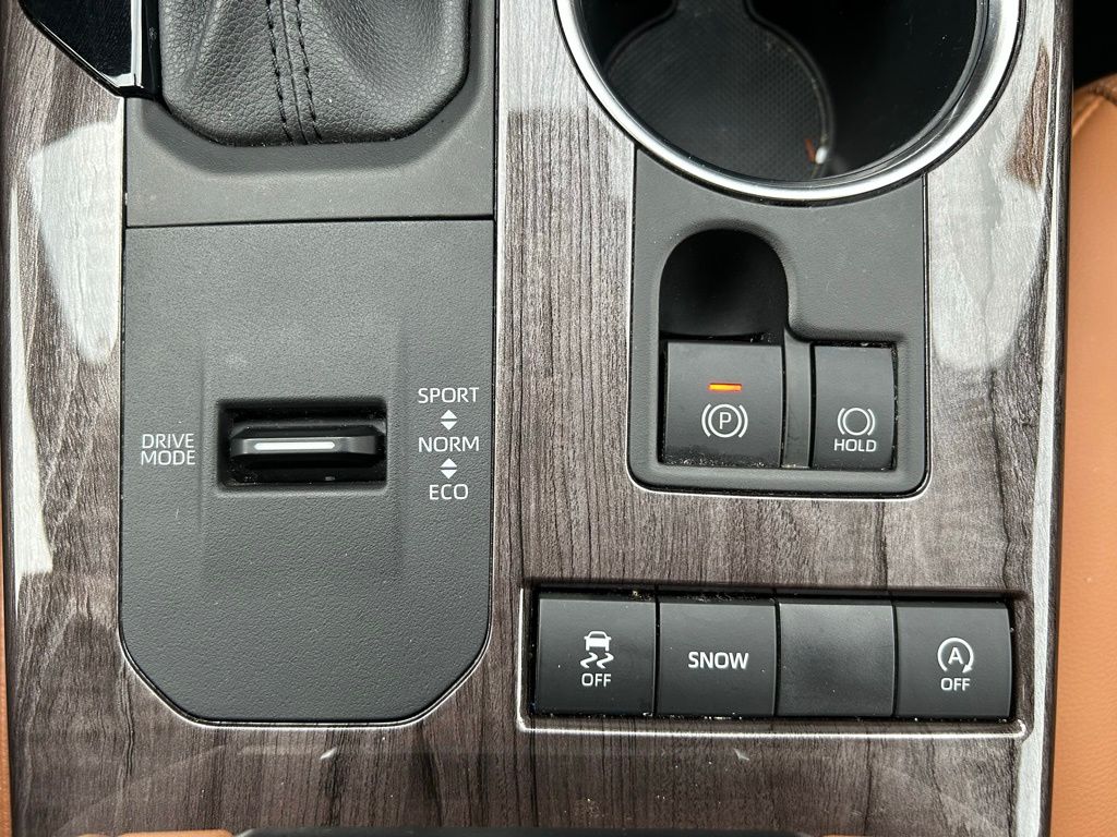 2021 Toyota Highlander Platinum 30