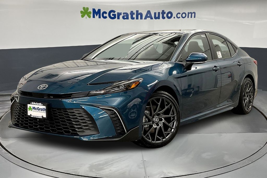 2025 Toyota Camry SE photo 2