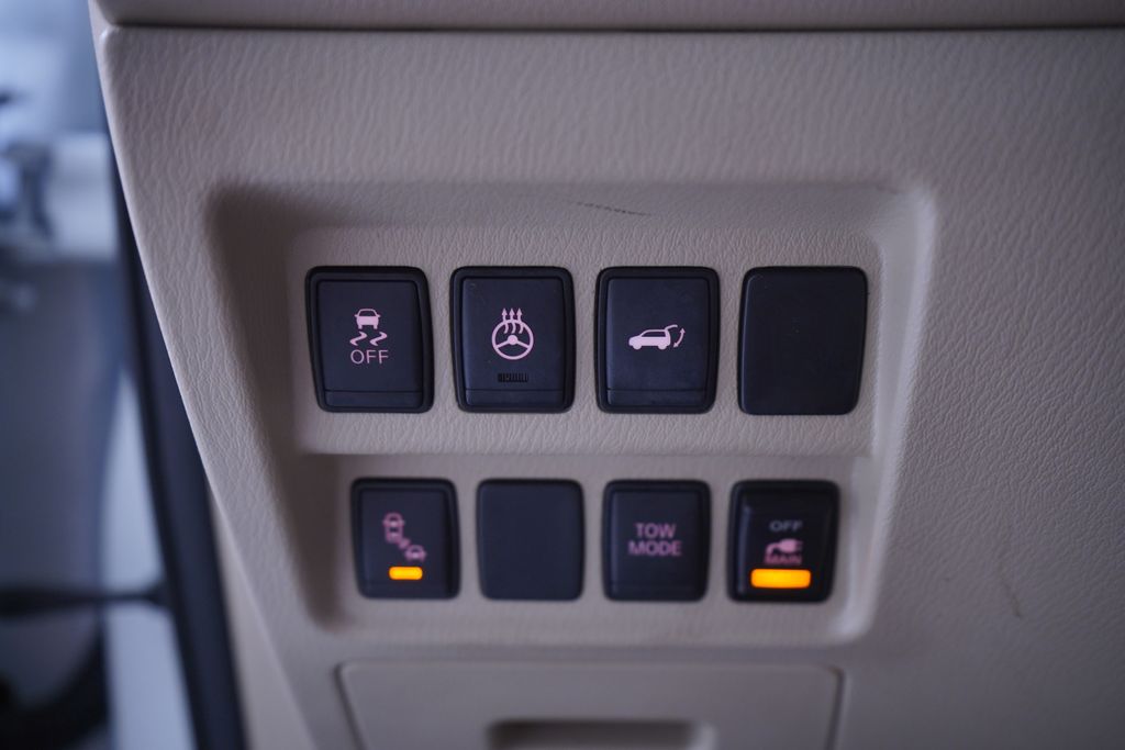 2019 Nissan Pathfinder Platinum 20