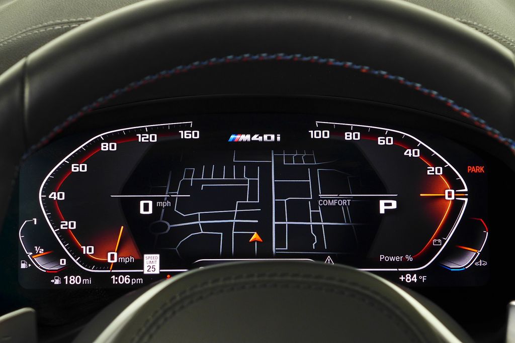 Thumbnail: 2025 BMW X4 - 28