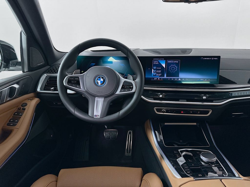 Thumbnail: 2025 BMW X5 - 23