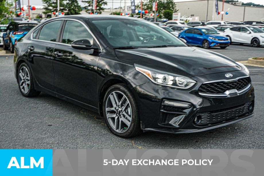 Used 2019 Black Kia EX image 4