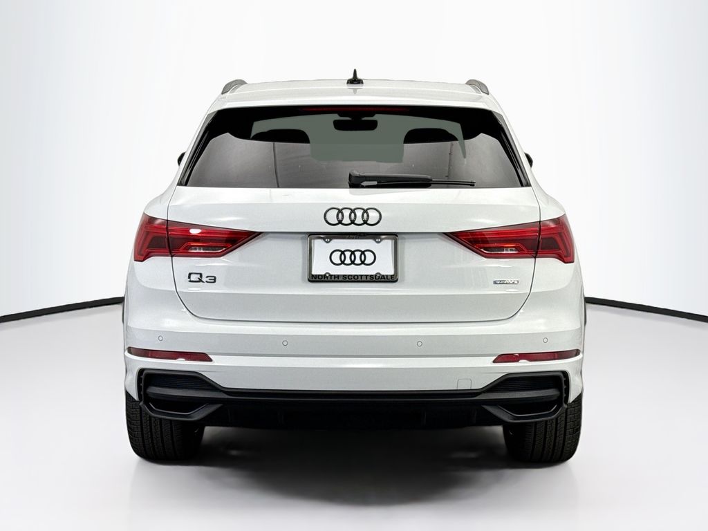 Thumbnail: 2025 Audi Q3 - 6
