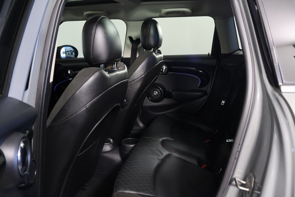 Thumbnail: 2022 MINI Cooper - 11