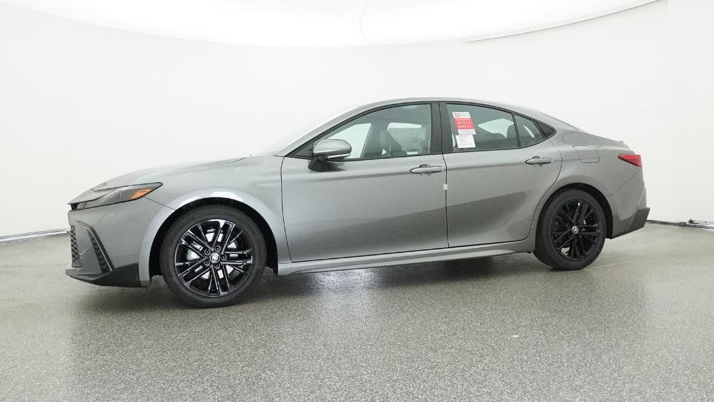 Thumbnail: 2025 Toyota Camry - 10