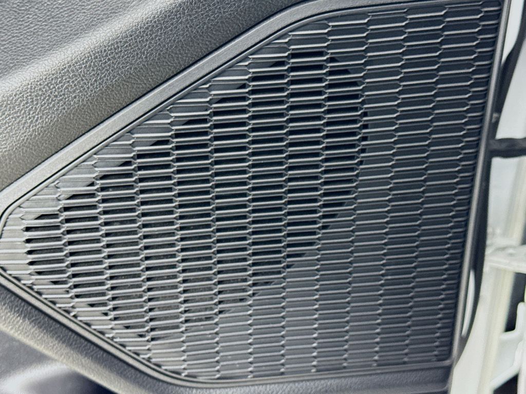 Used Car 2023 Jeep Grand Cherokee L  Laredo For Sale Under $30,000 In Austin, Texas