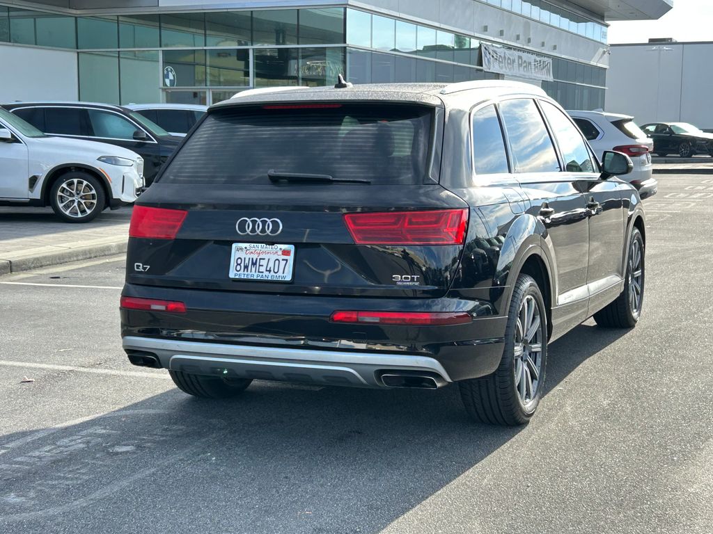 Thumbnail: 2018 Audi Q7 - 5