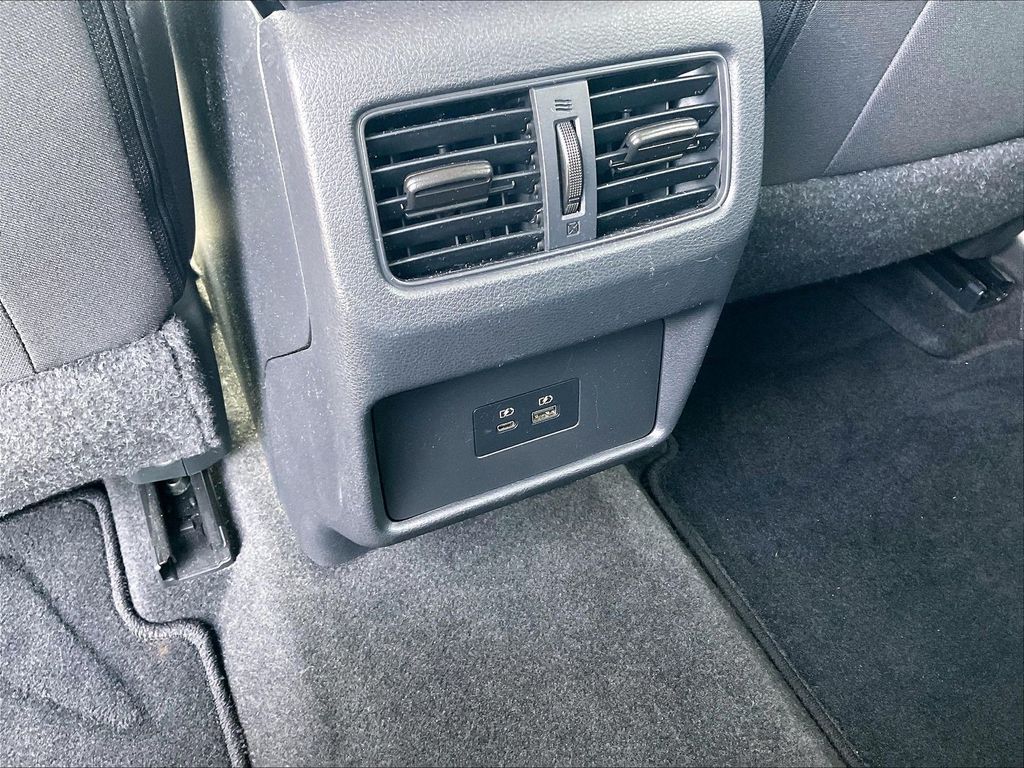 2023 Nissan Rogue — photo 26