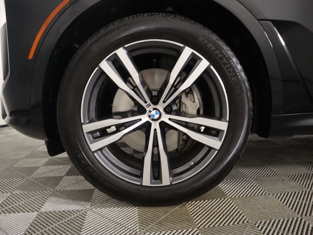 Thumbnail: 2023 BMW X7 - 31