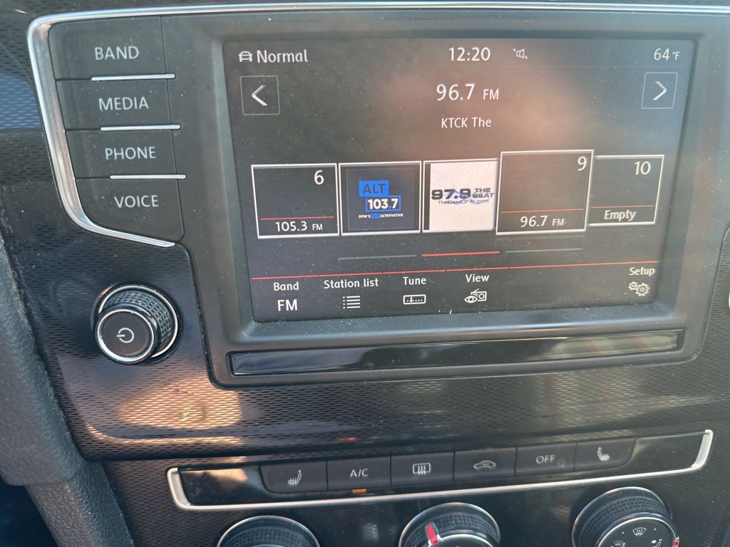 2017 Volkswagen Golf GTI